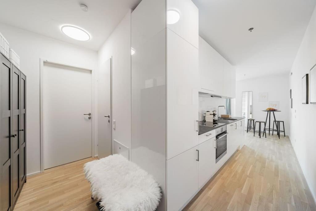 City Sky Studio Mit Balkon Viyana Dış mekan fotoğraf